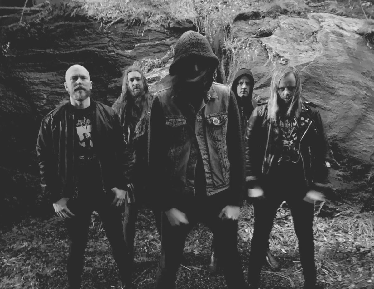 'Knights Of The Burning Crypt'-Live-Video ist online
