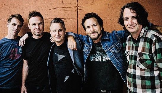 Pearl Jam: Jeff Ament streamt 'Safe In The Car' inkl. Musikvideo