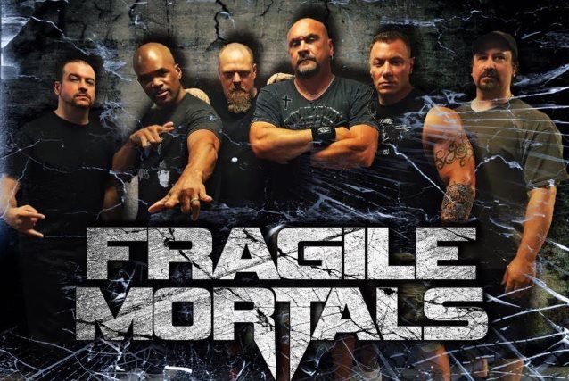 Fragile Mortals: Ex-Exodus-Frontmann Rob Dukes veröffentlicht 'Whispers Of Death'-Video