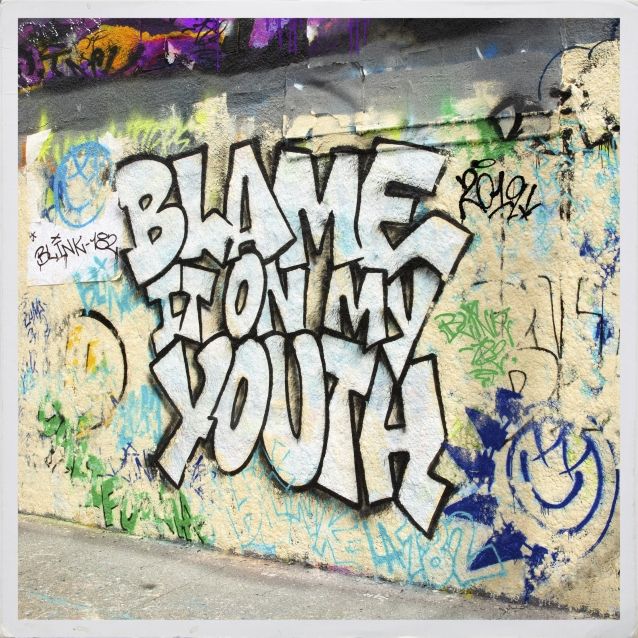Neue Single 'Blame It On My Youth' veröffentlicht