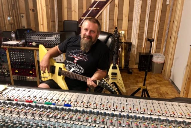 Ex-Gitarrist Bobby Gustafson kündigt neues Album mit Satans Taint an