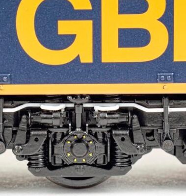 Bogies feature a wealth of individual detail parts.