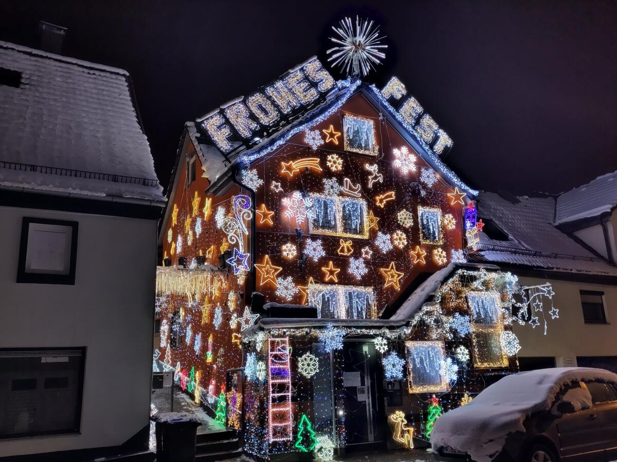 Weihnachtshaus in Schnaitheim: Am Sonntag wird angeleuchtet