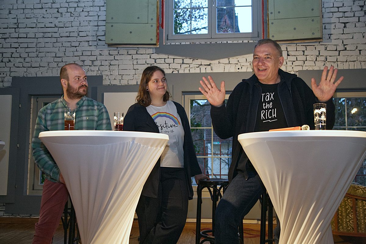 Linken-Bundesvorsitzender Van Aken in Heidenheim: „Es sollte keine ...