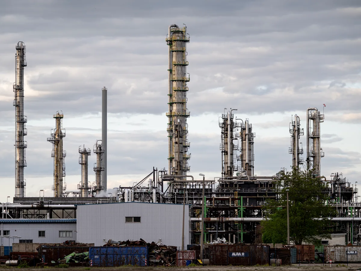 Pck Raffierie Insider: Shell versucht erneut Verkauf von PCK-Raffinerie | Börsen-Zeitung