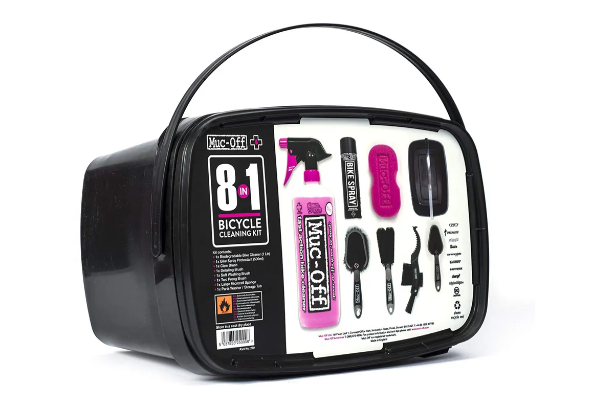 Muc-Off 8-in-1 bike cleaning kit