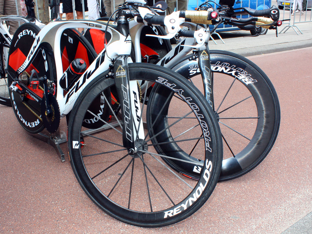Paire De Roues Carbone Reynolds RZR 92T - Jantes Tubulaires Pour Shimano/SRAM 10 Vitesses - Occasion
