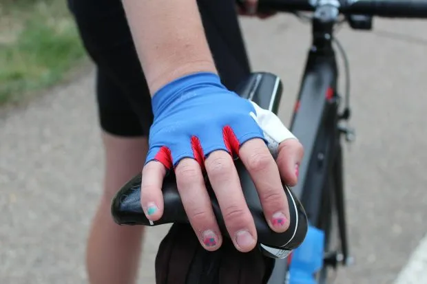 The Souplesse Mitts match the Souplesse Jersey and Bibs - and maybe your nail polish, too