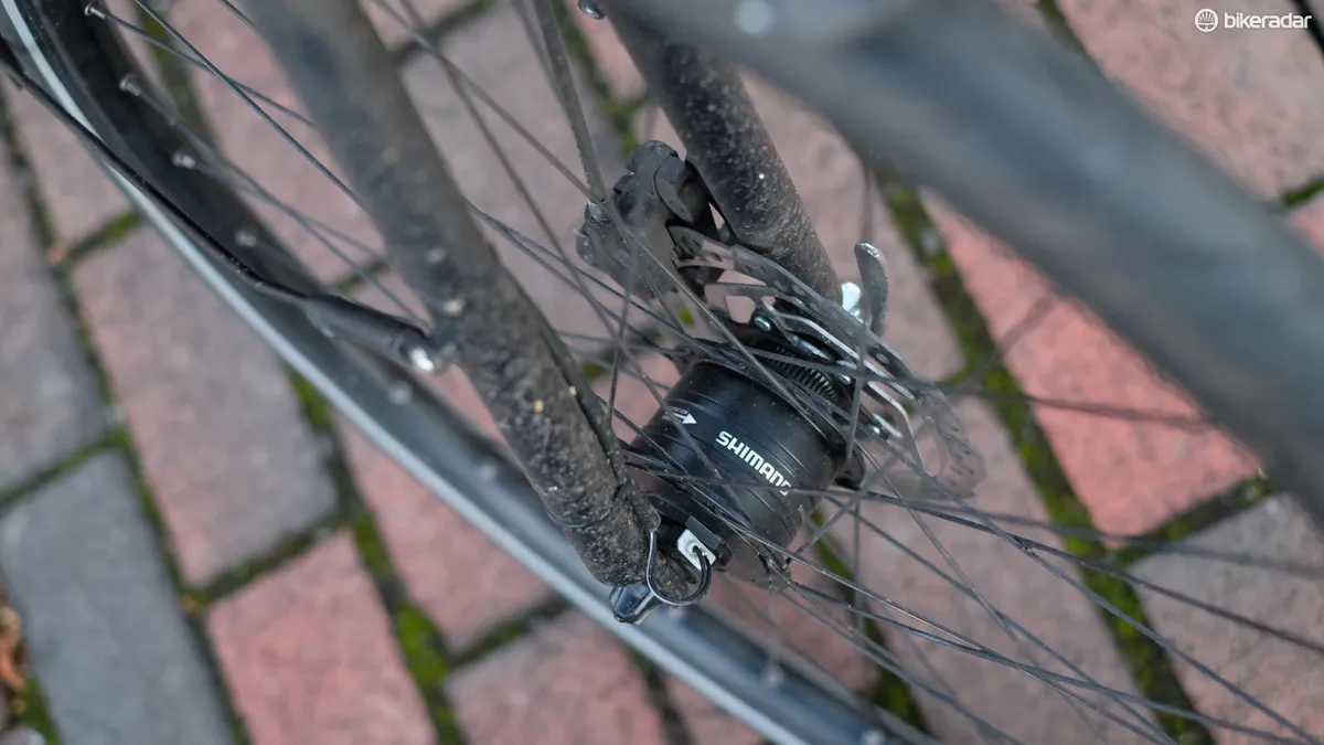 A Shimano dynamo front hub means you'll never be stuck in the dark