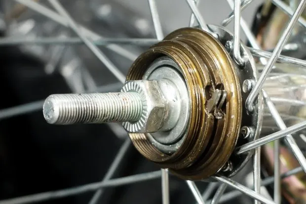 Efforts to remove the body of the freewheel proved fruitless