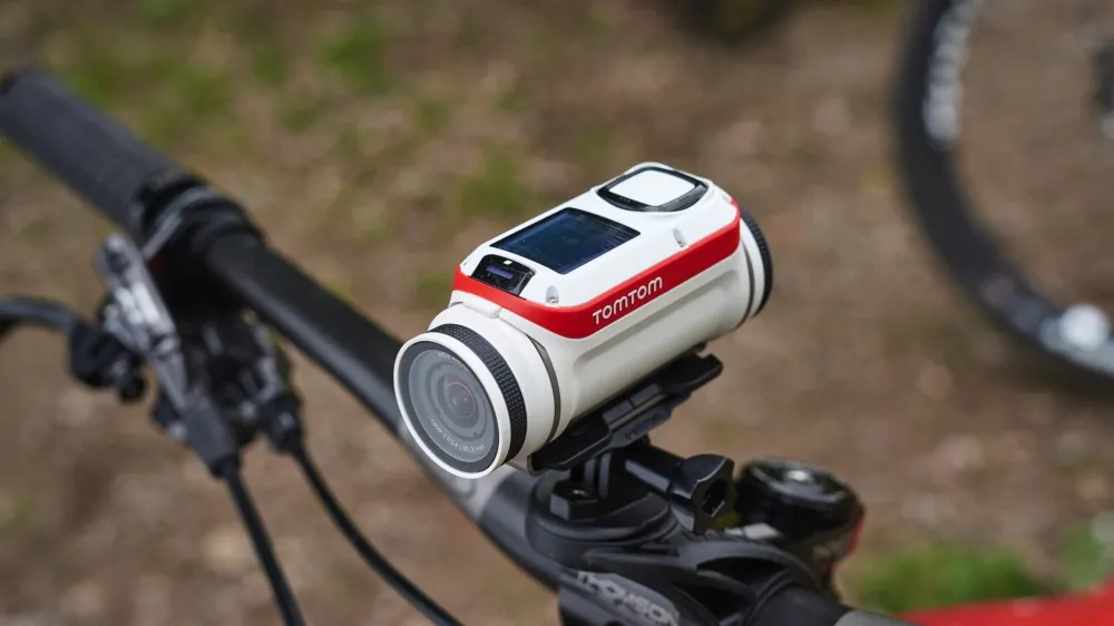 The TomTom mounts securely and easily to your handlebars