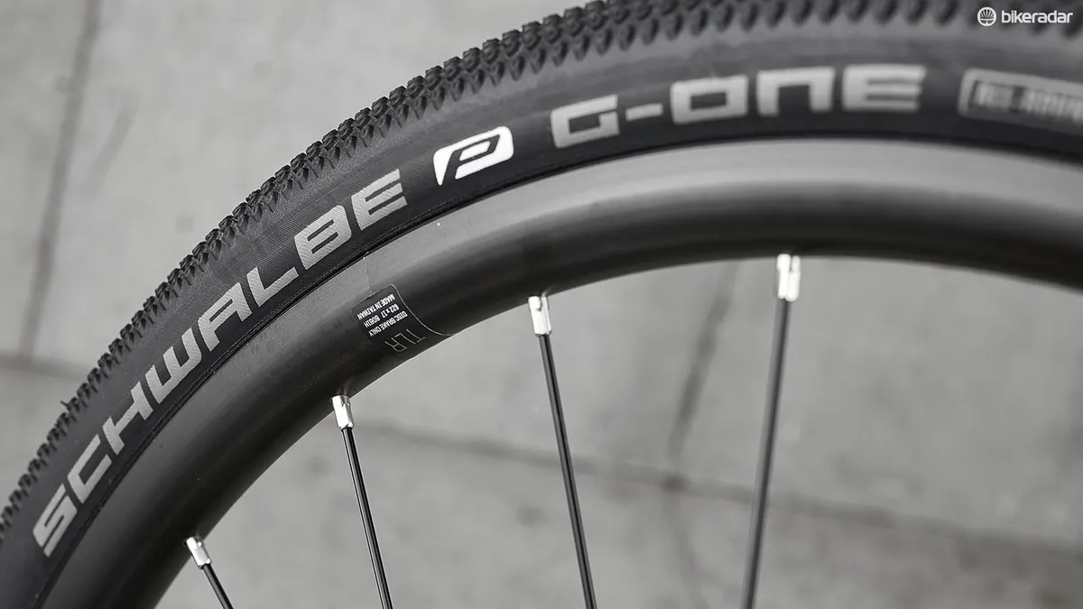 At higher pressure the Schwalbe G-One tyres didn’t hold the Trek back on tarmac