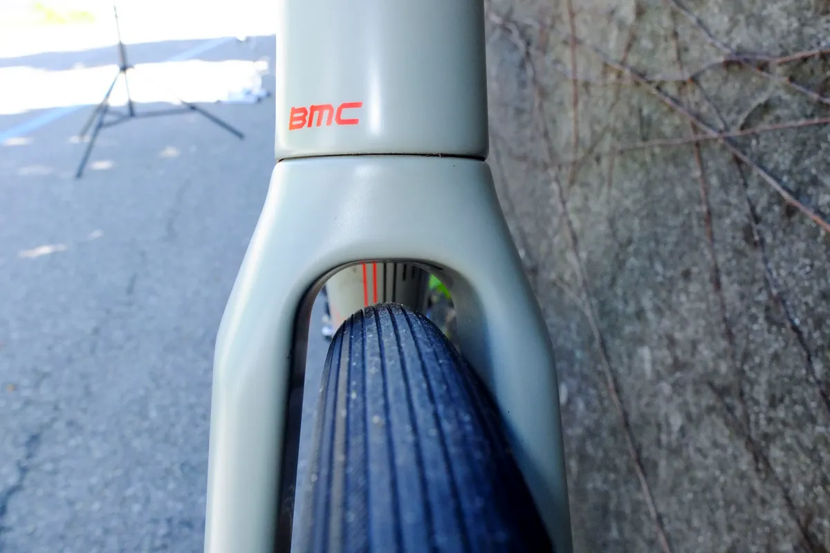 Seatstays showing tyre clearance on road bike