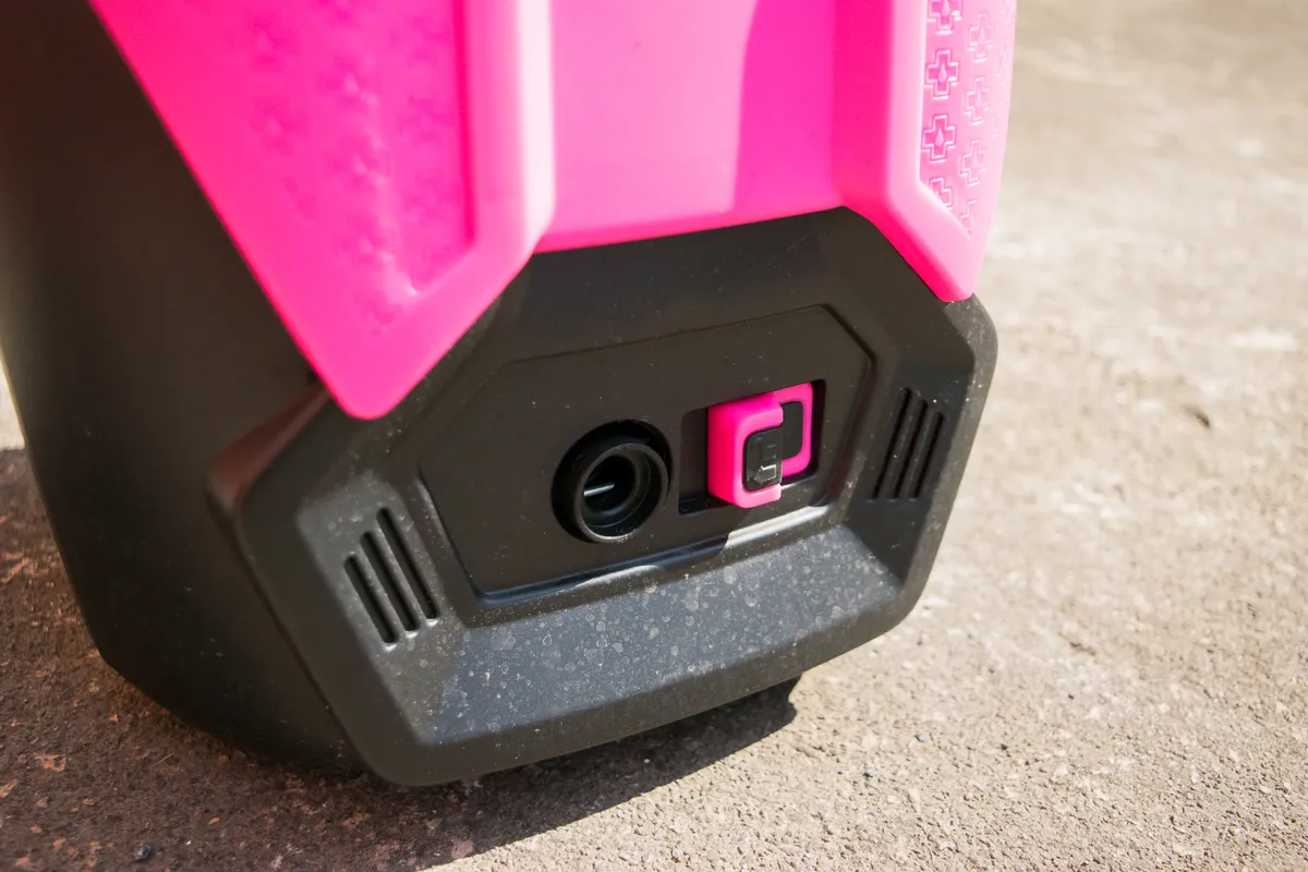 Muc-Off Pressure Washer Review - OMG! Did We Kill This Bike? No, It's  Totally Fine. 