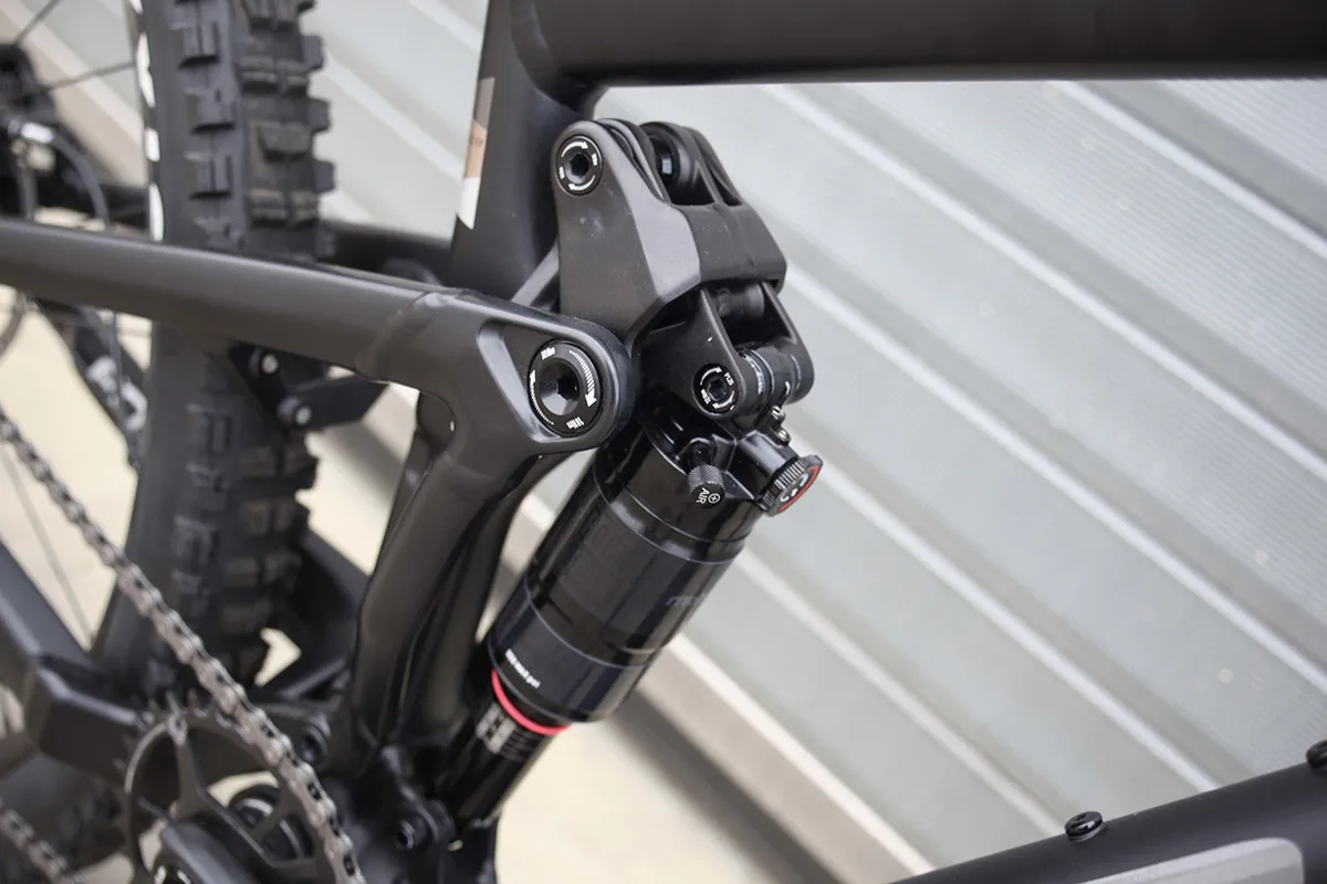 RockShox suspension onFocus mountain bike