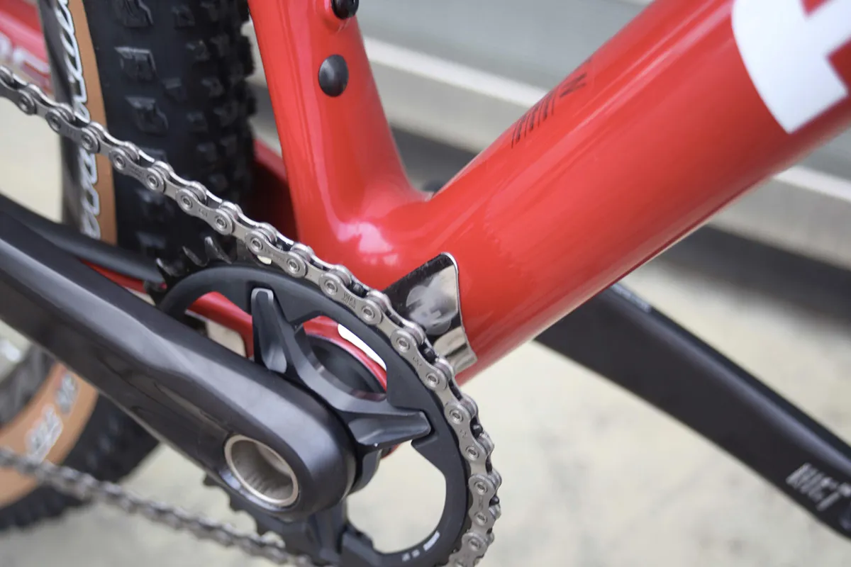 Bottom bracket on red Raven 8.8 hardtail mountain bike