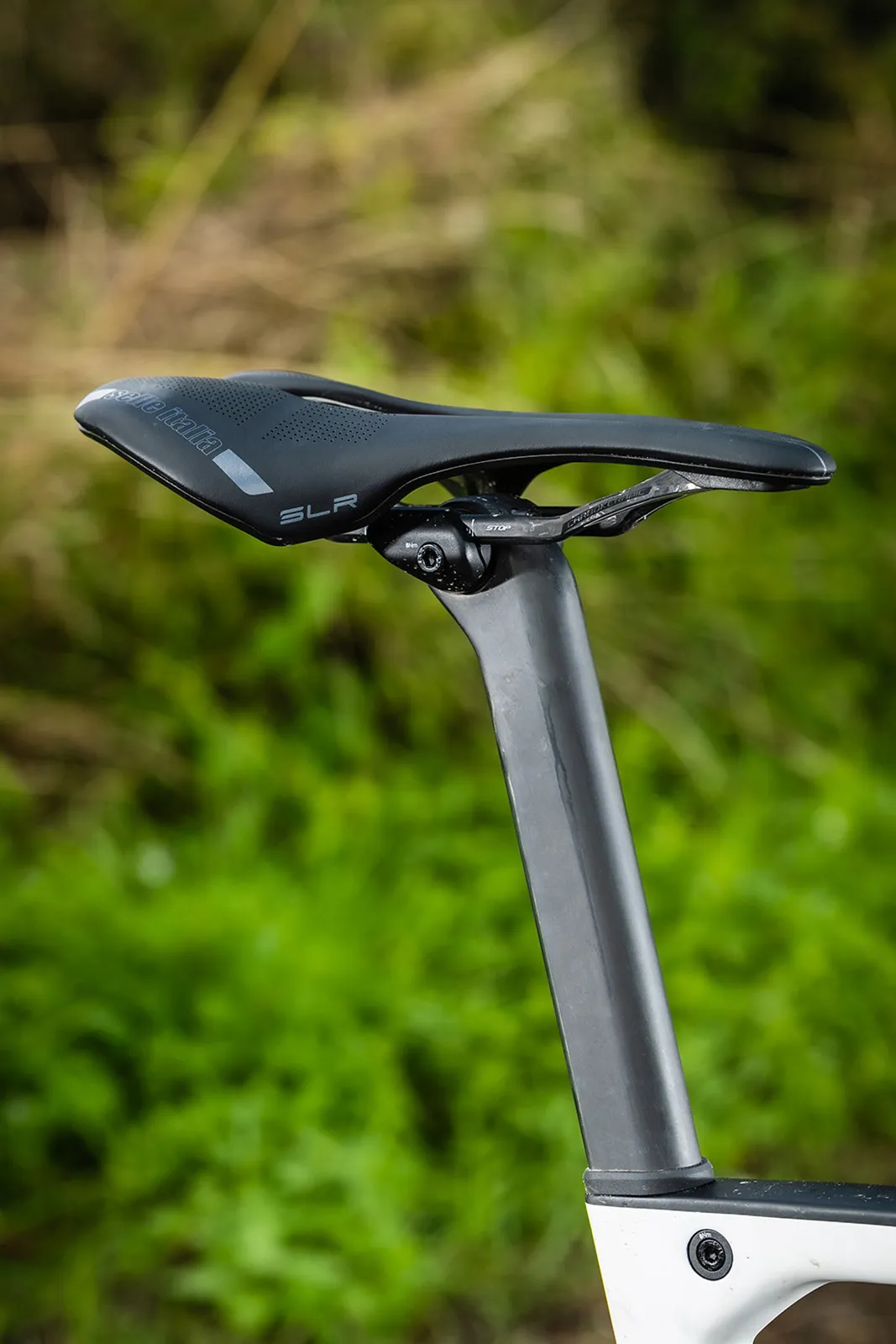 D shaped seatpost and saddle on Orbea OMX
