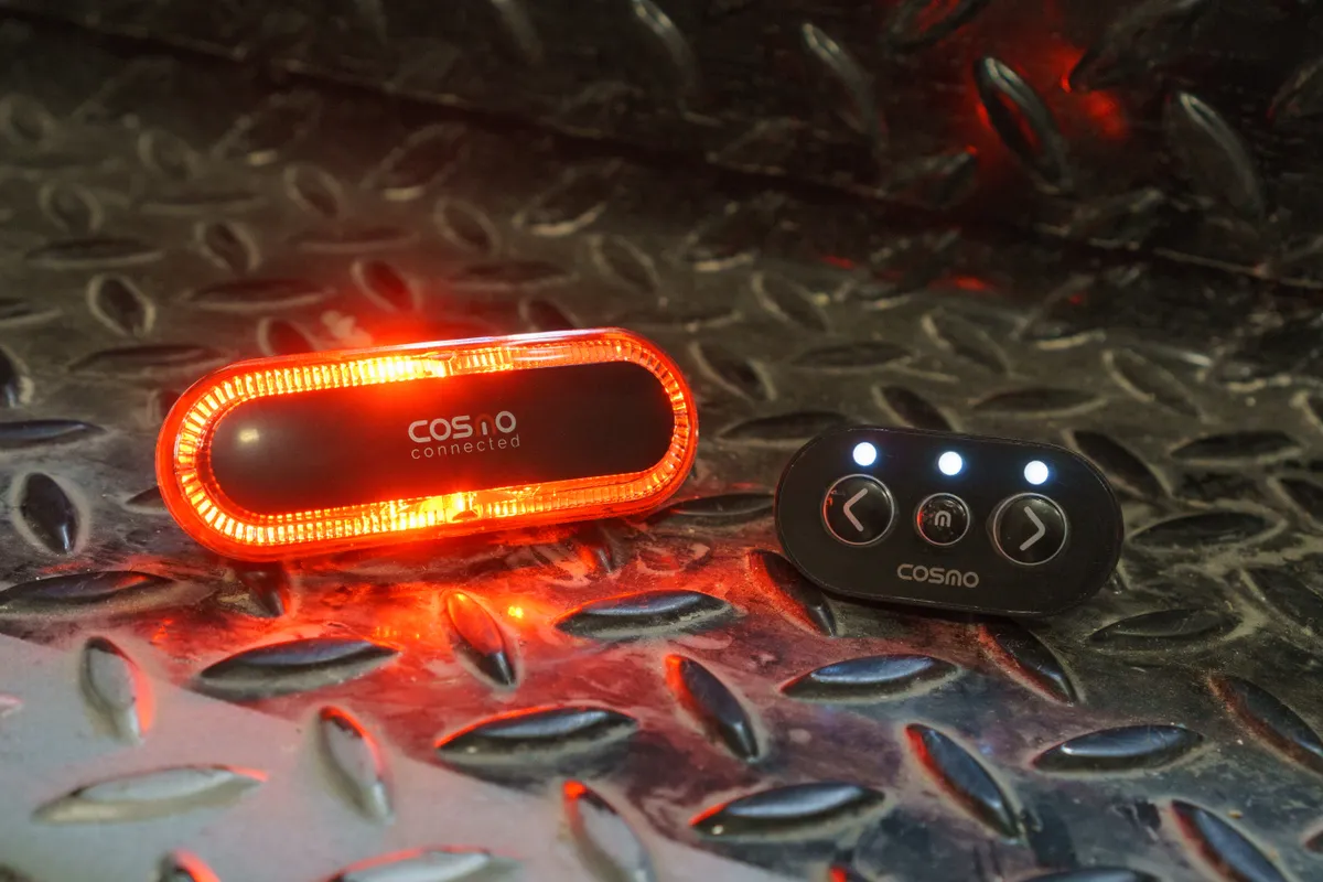 Cosmo smart rear light
