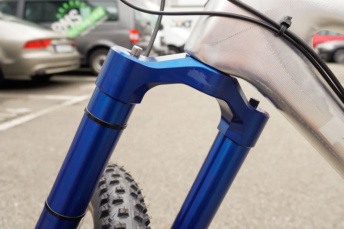 Intend Edge mountain bike suspension fork