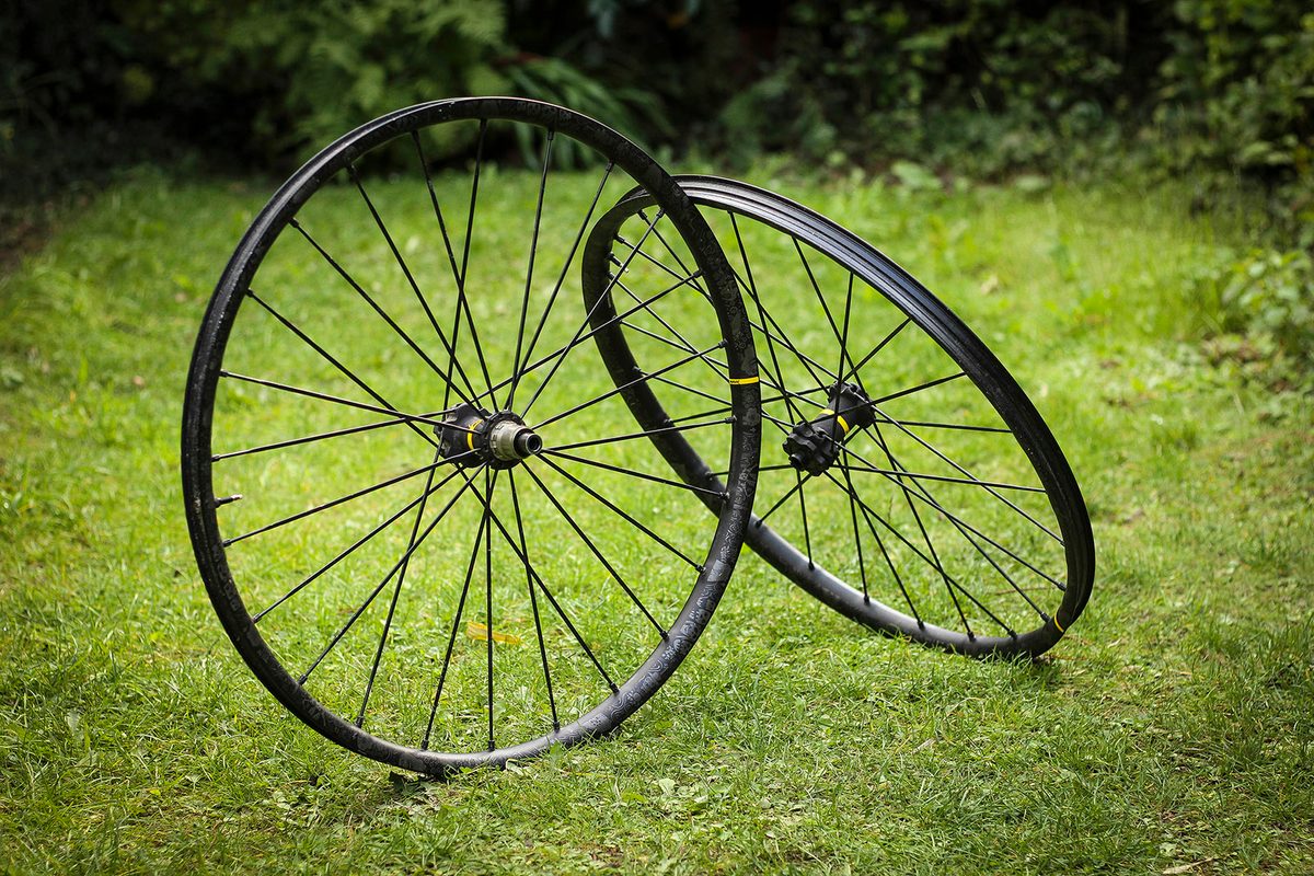 Mavic Deemax Pro Sam Hill wheelset review