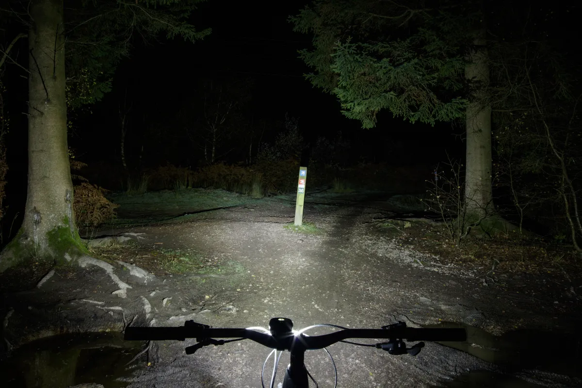 Light and Motion Seca Enduro bicycle light beam pattern