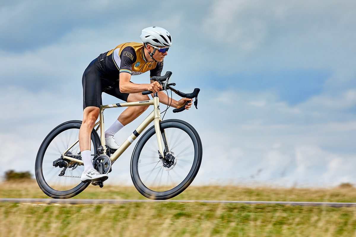 Cannondale-CAAD13-Force-eTap- 