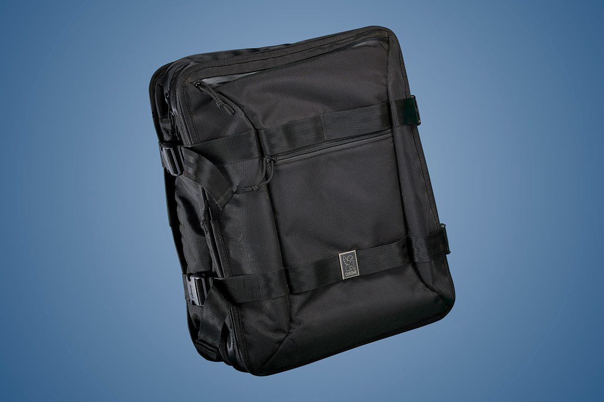 Chrome-Macheto-Travel-Pack-01-