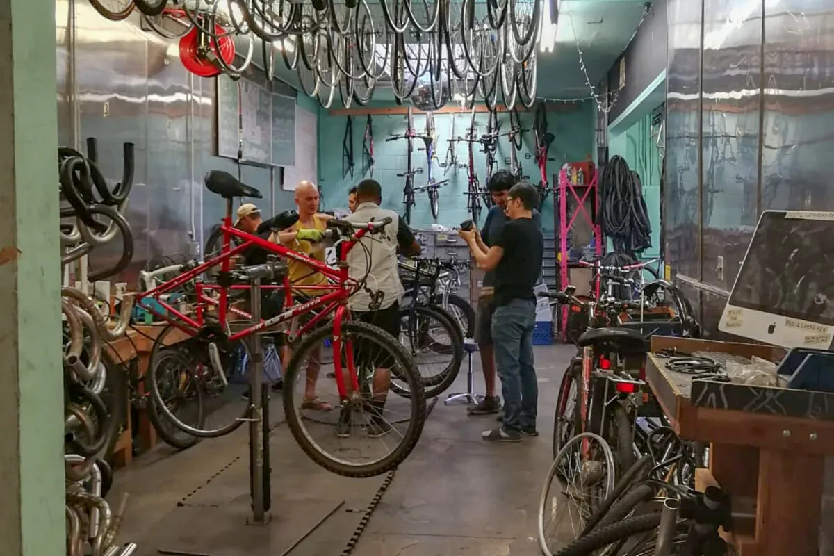 LA Bicycle Kitchen Workshop