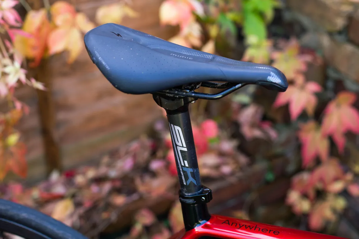 I replaced the WTB Volt MTB saddle with a carbon Specialized Mimic.