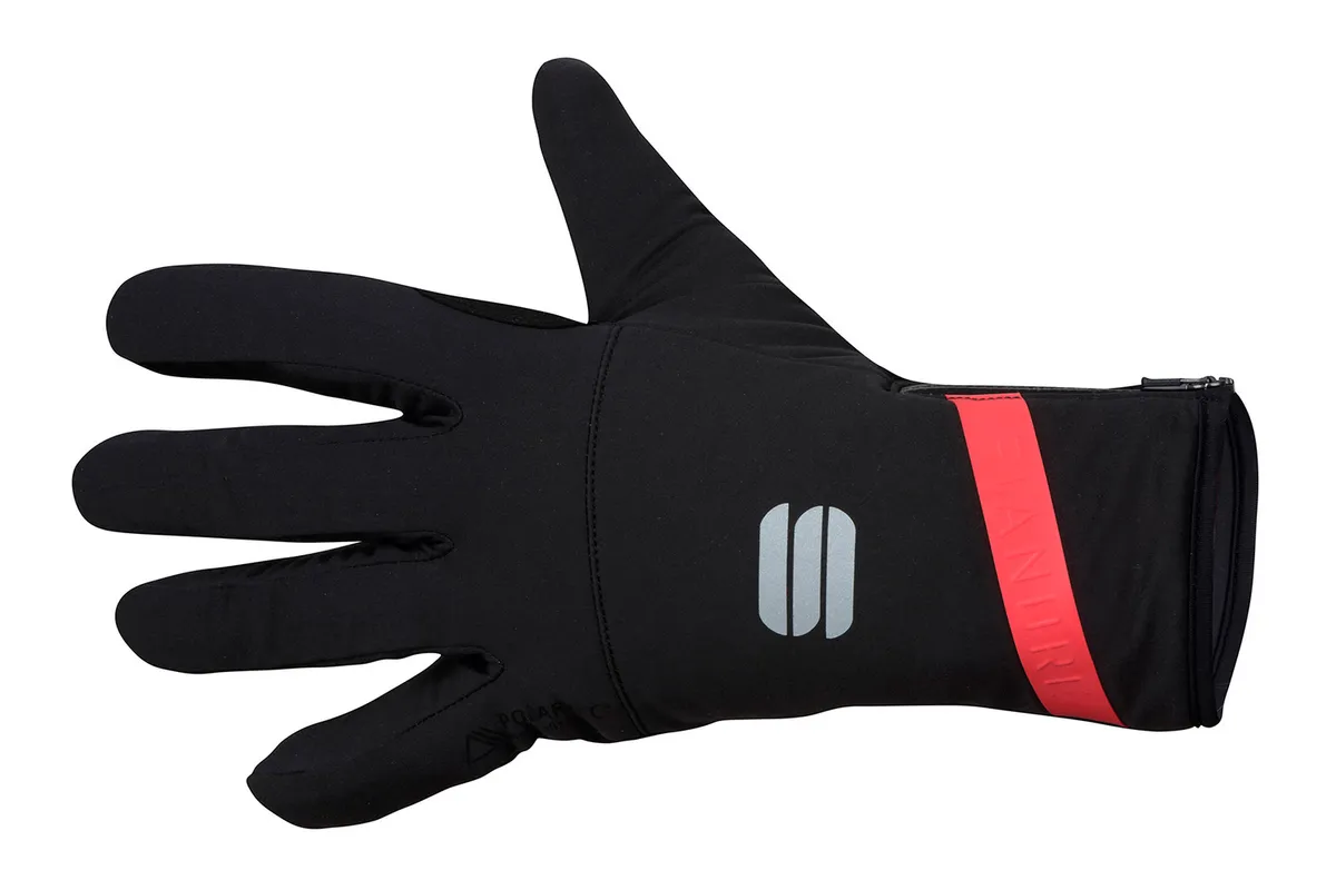Sportful says the Fiandre Glove is its best glove for bad weather