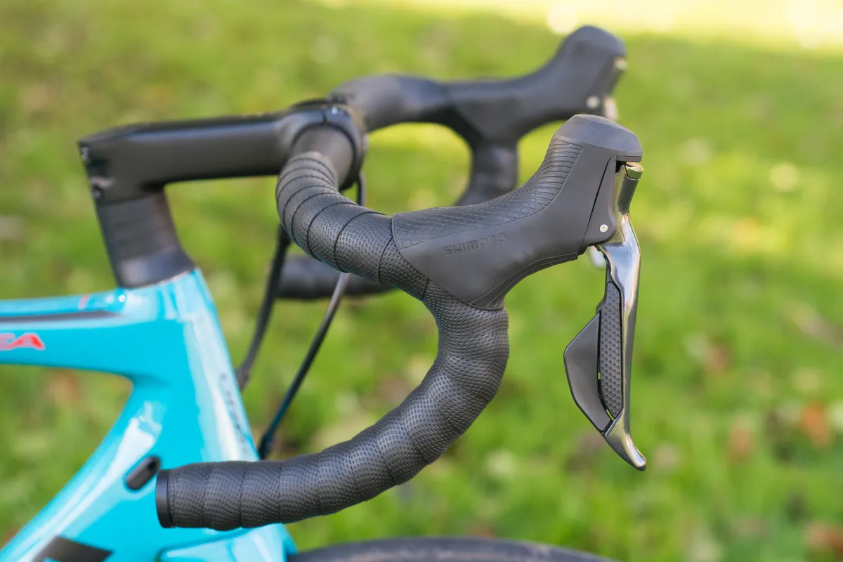 Side view of Shimano R8070 levers