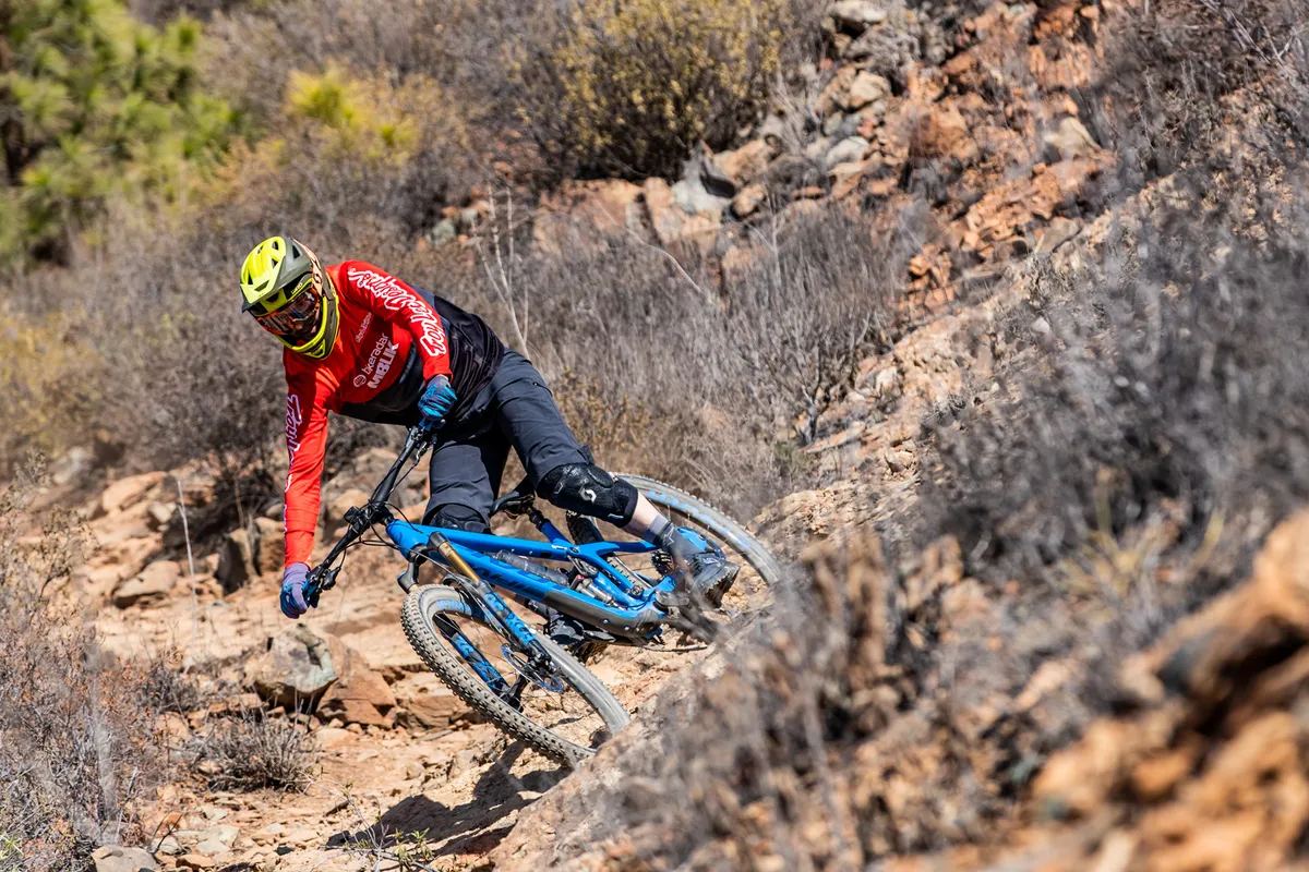 Alex Evans riding a Pivot Switchblade trail/enduro mountain bike