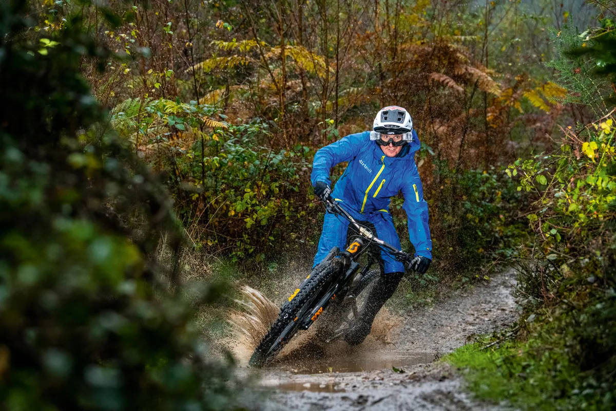 How to reproof your waterproof cycling gear