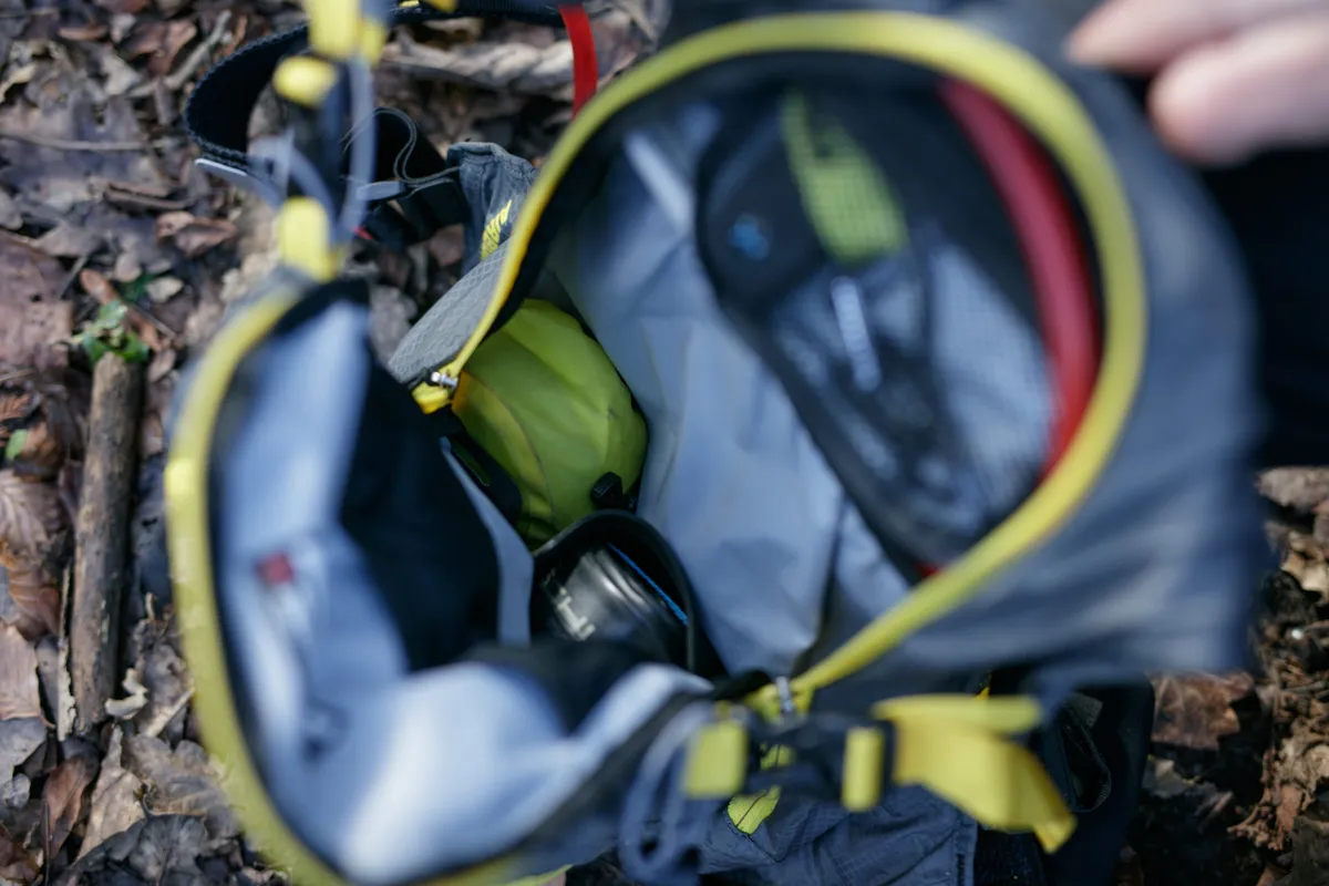 USWE Airborne 15 mountain bike backpack