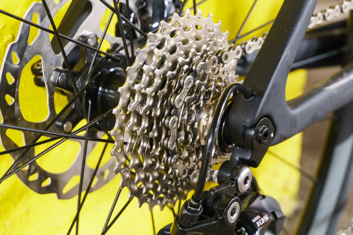 Shimano 105 R7000 groupset review, cassette