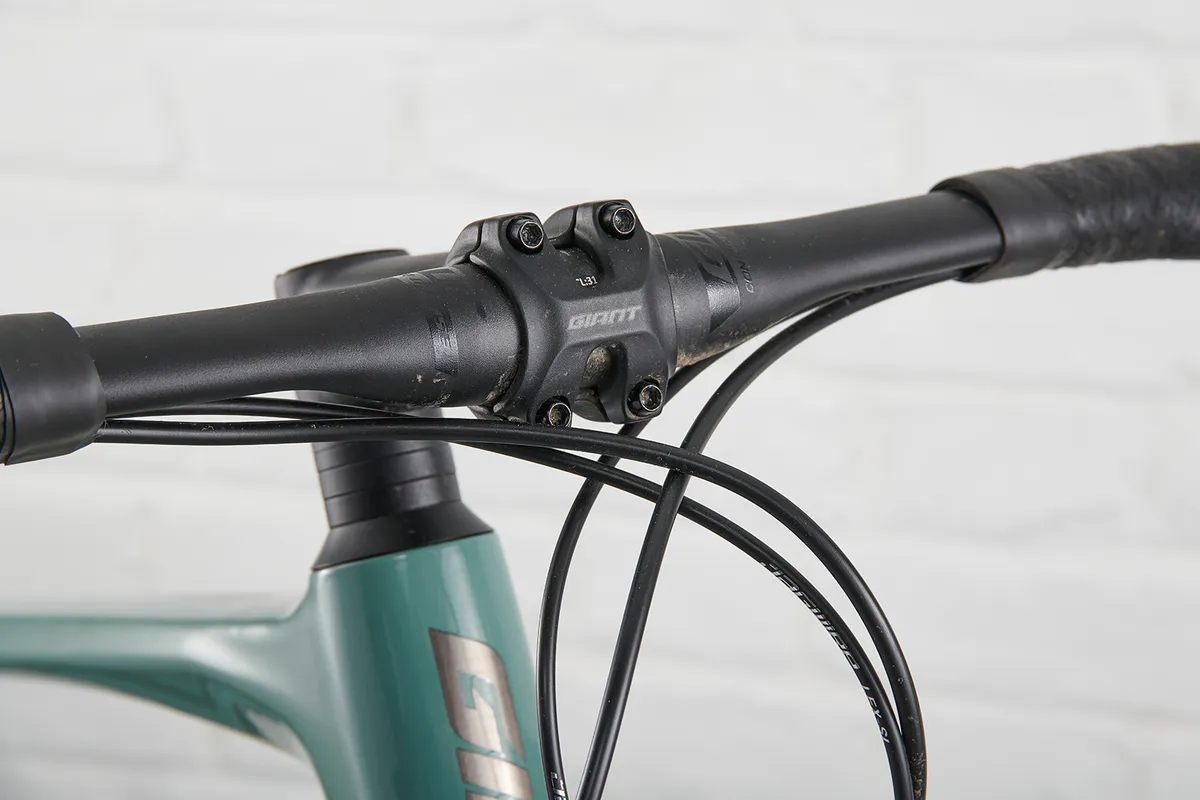 Contact stem and Contact XR D-Fuse handlebar
