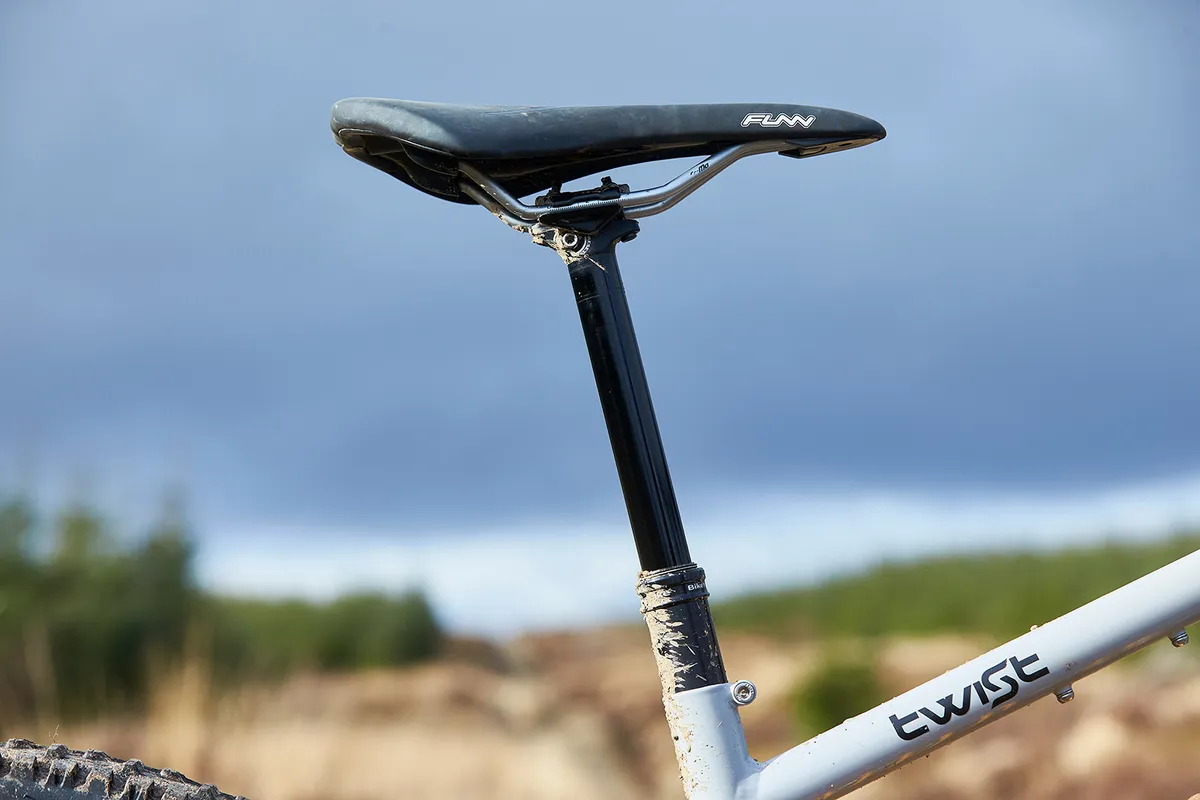 Funn saddle on Bike Yoke Revive, 160mm post on full suspension mountain bike