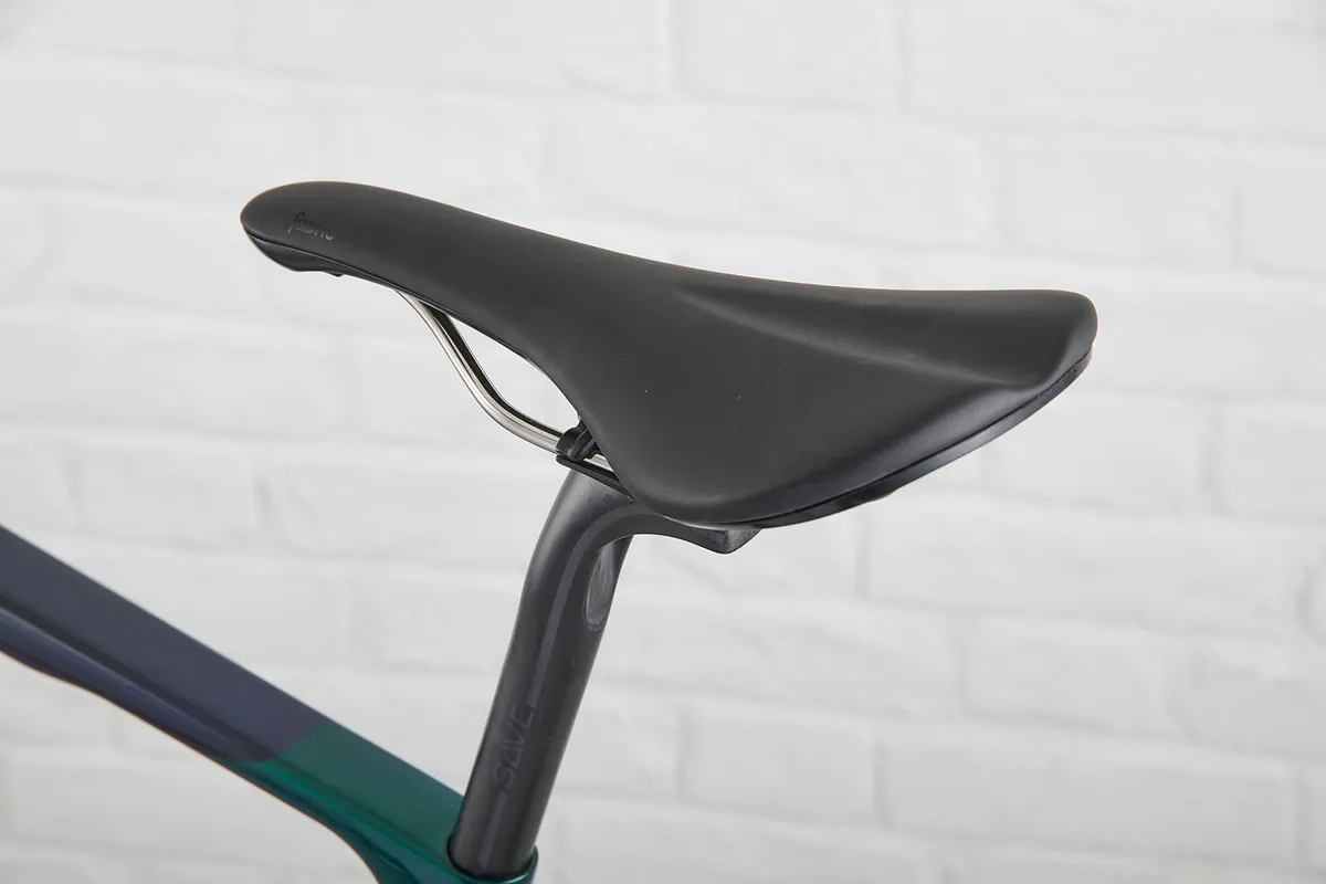 Fabric Scoop saddle sitting on a Save carbon post
