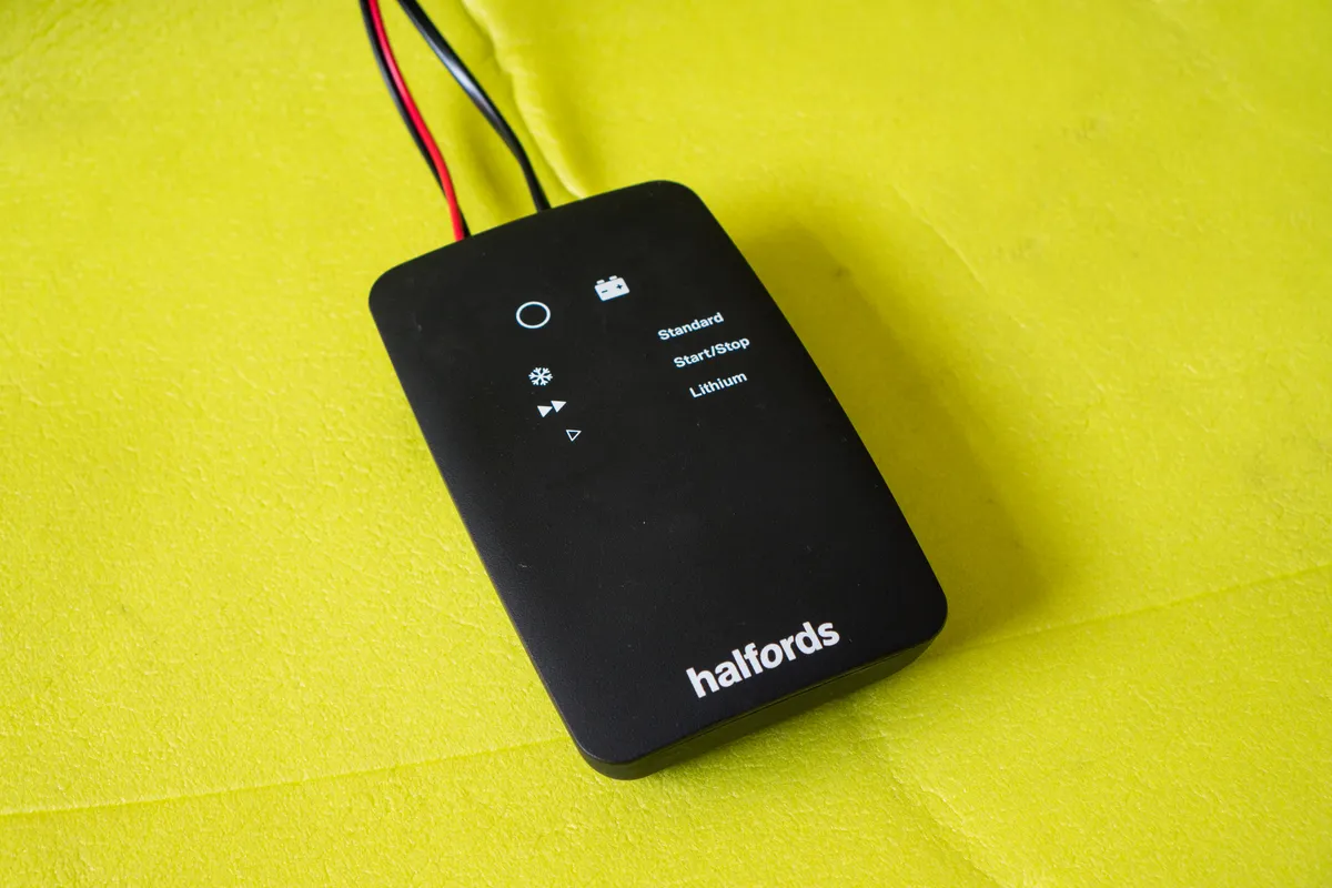 Halfords Advanced Smart Battery Charger