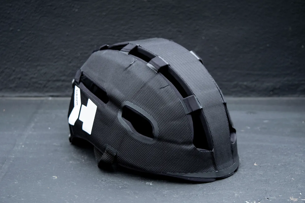 Hedkayse bike helmet in black