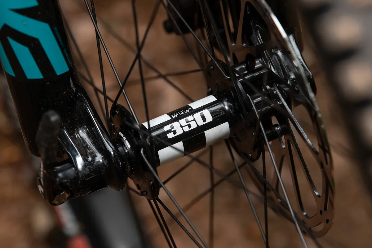 Santa Cruz 5010 CC X01 RSV full suspension mountain bike has DT Swiss hubs