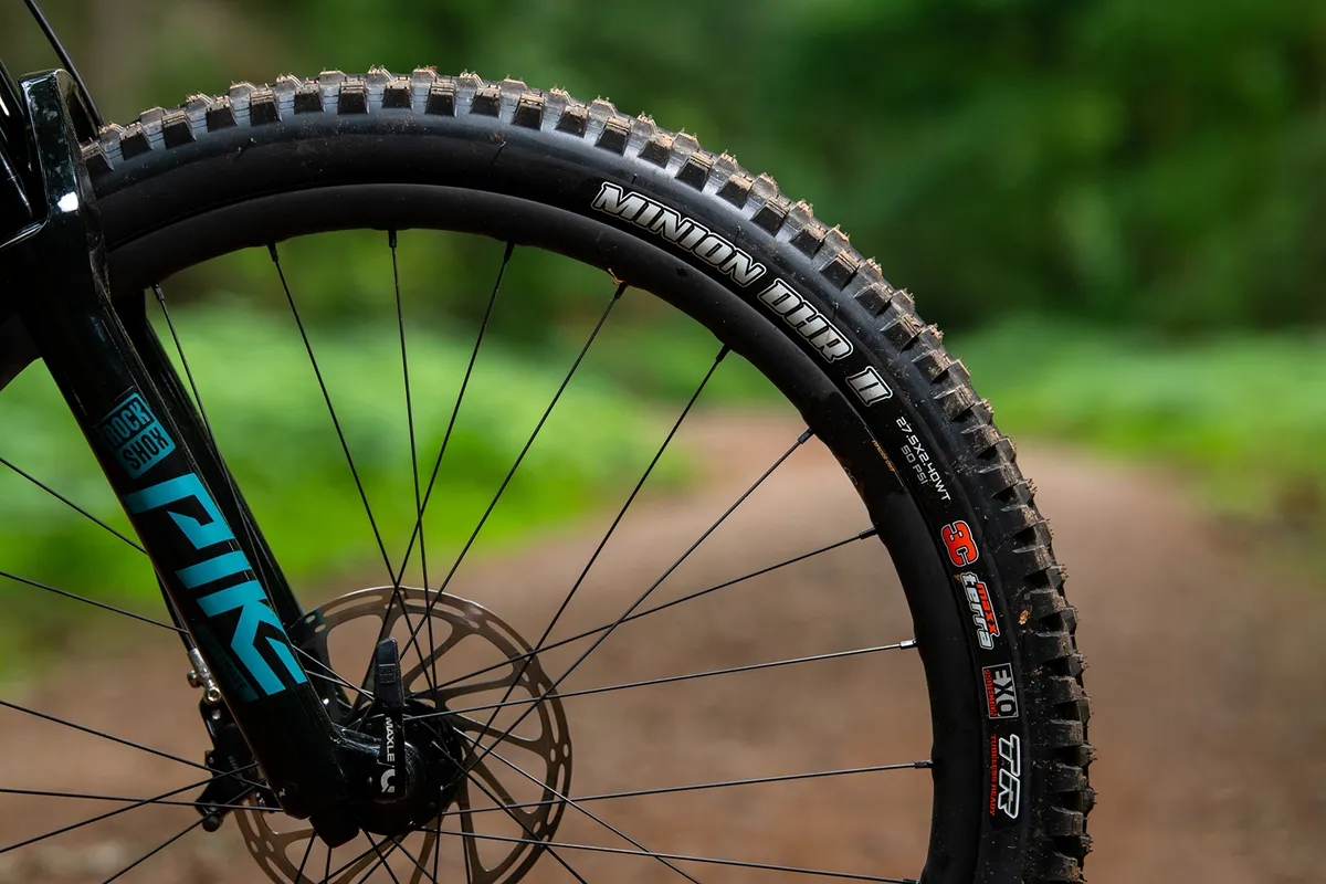 Maxxis Minion DHRII tyres on the Santa Cruz 5010 CC X01 RSV full suspension mountain bike