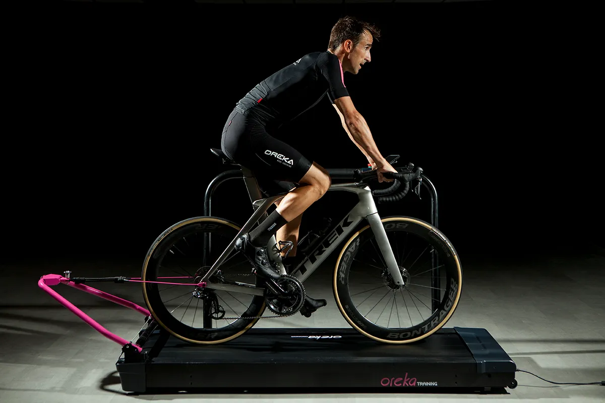 Oreka O2 bike treadmill
