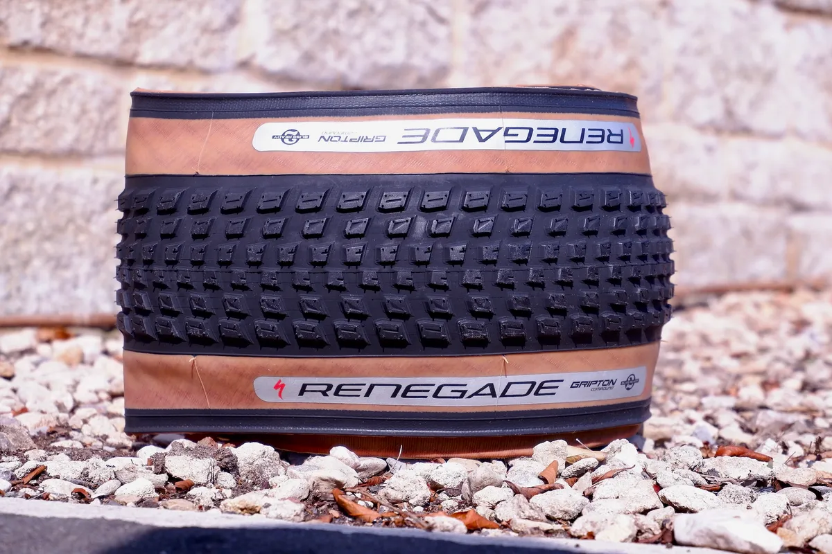 Specialized Renegade tyre