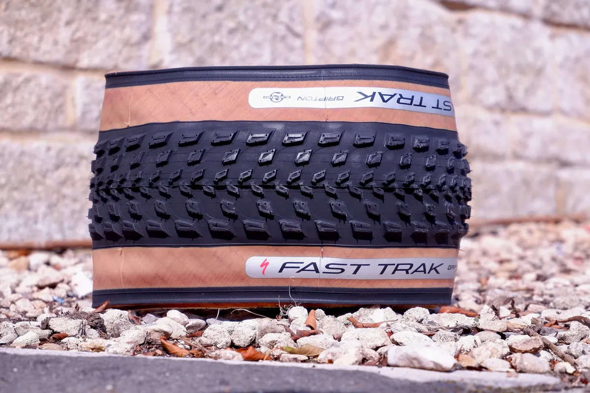 Specialized Fast Trak tyre