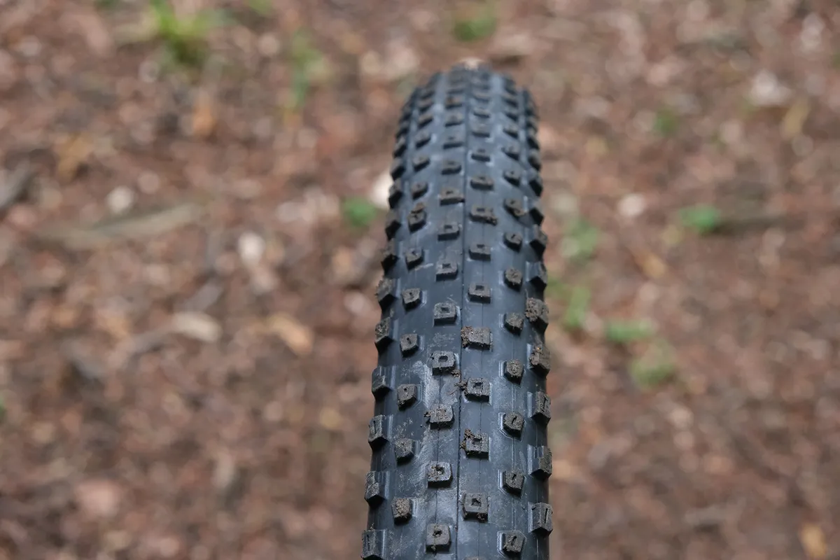 Bontrager XR2 Team Issue TLR mountain bike tyre