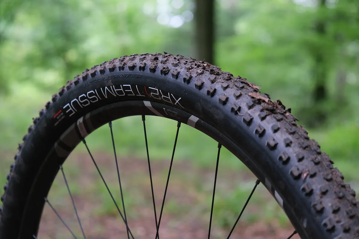 Bontrager XR2 Team Issue TLR mountain bike tyre