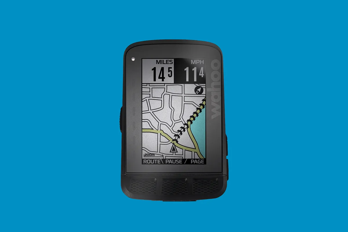Wahoo Elmnt Roam cycling GPS device for road cycling and mountain biking