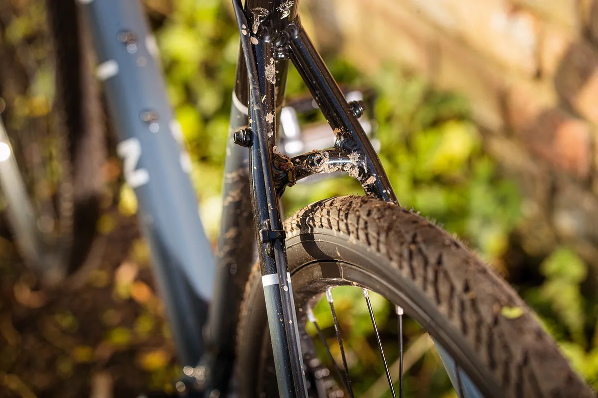 The Marin Presidio 1 has a full complement of traditional mudguard mounts