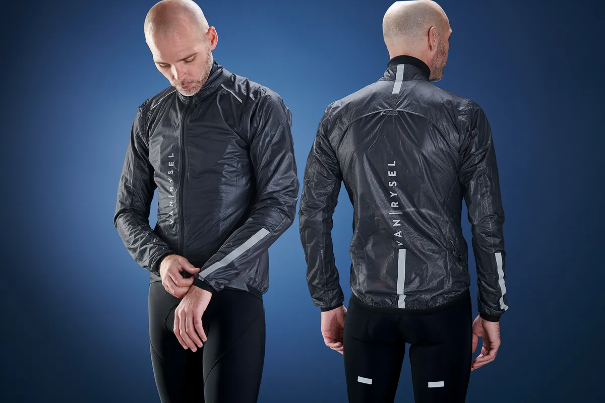 Van Rysel RCR Ultralight Packable showerproof road cycling jacket